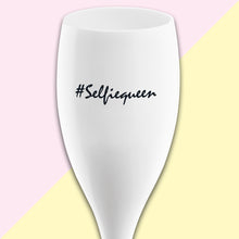 Įkelti nuotrauką į Galeriją, Taurė CHEERS No.1 &quot;SELFIEQUEEN&quot;, 100 ml
